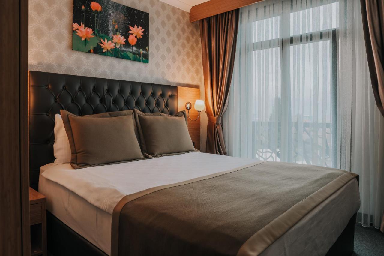Otel Grand Lark Istambul Exterior foto