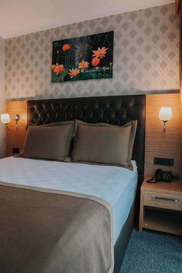 Otel Grand Lark Istambul Exterior foto